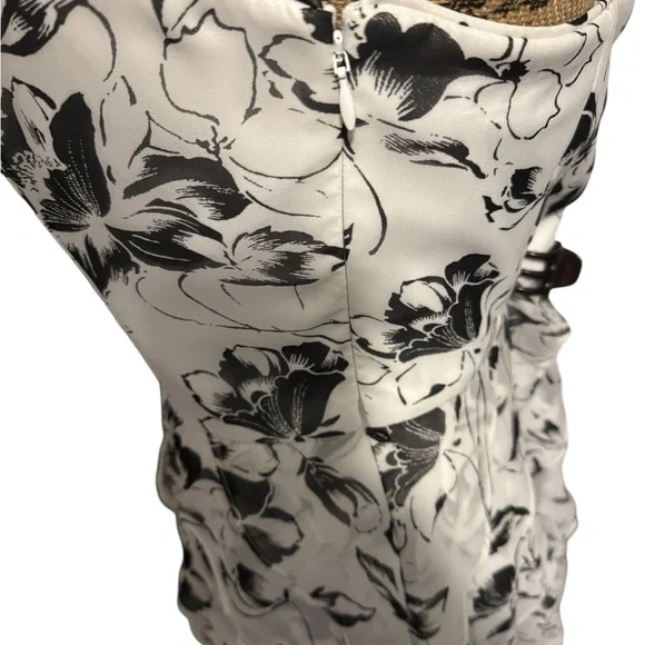 White House Black Market Strapless Black and White Dress - Picture 2 of 5